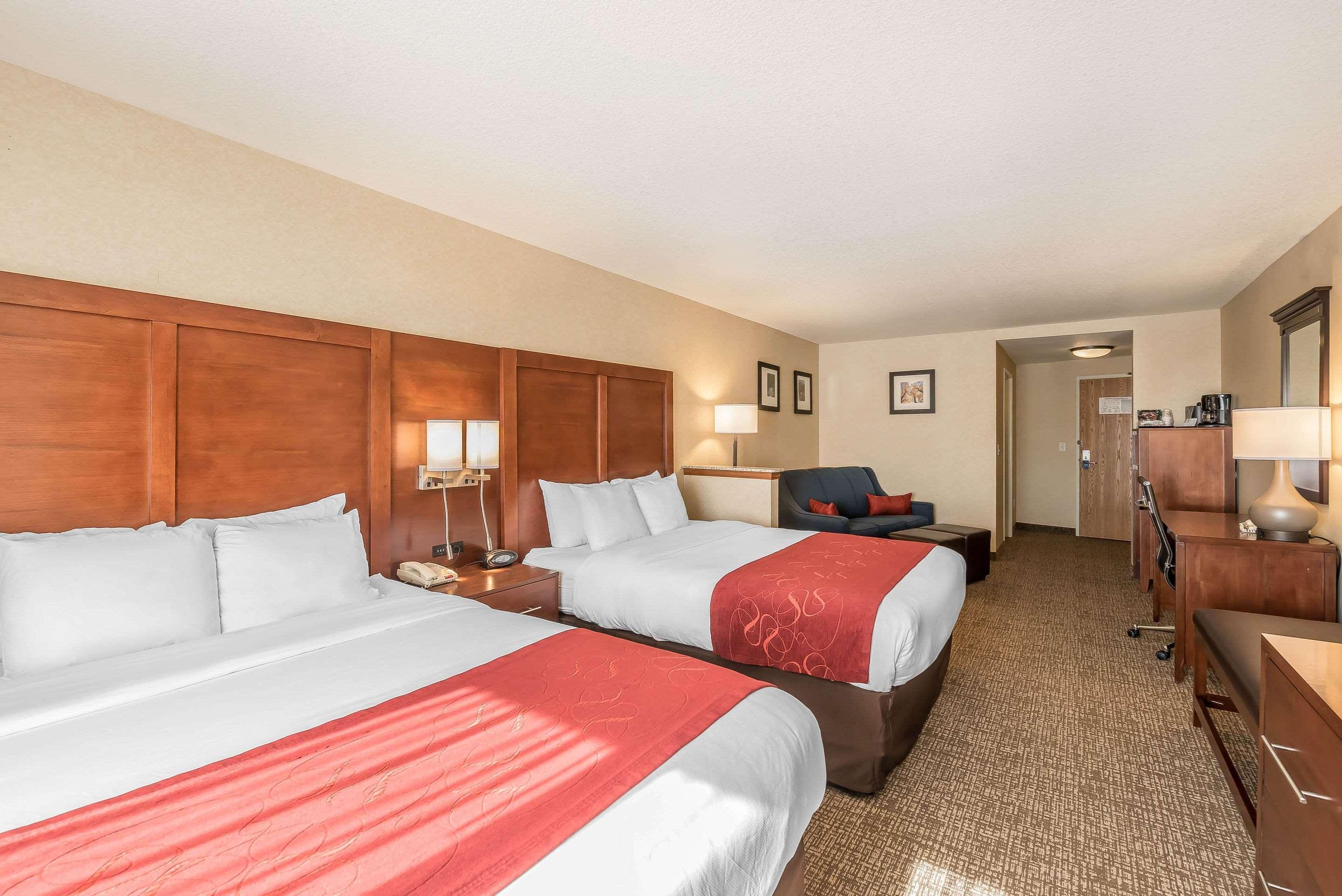 Comfort Suites Longmont Exterior photo
