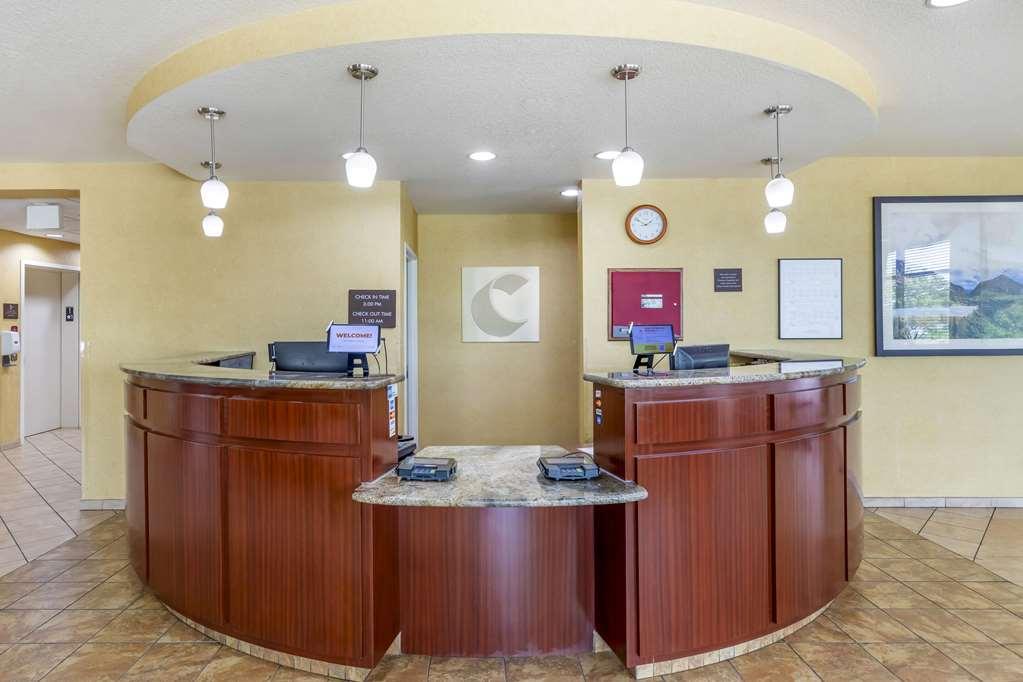 Comfort Suites Longmont Interior photo