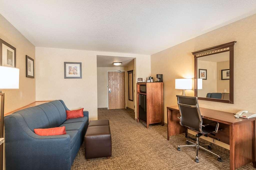 Comfort Suites Longmont Room photo